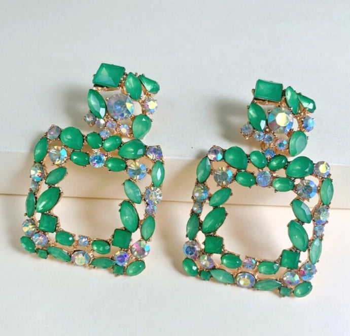 AMELIA GLAMOR EARRING (GREEN)