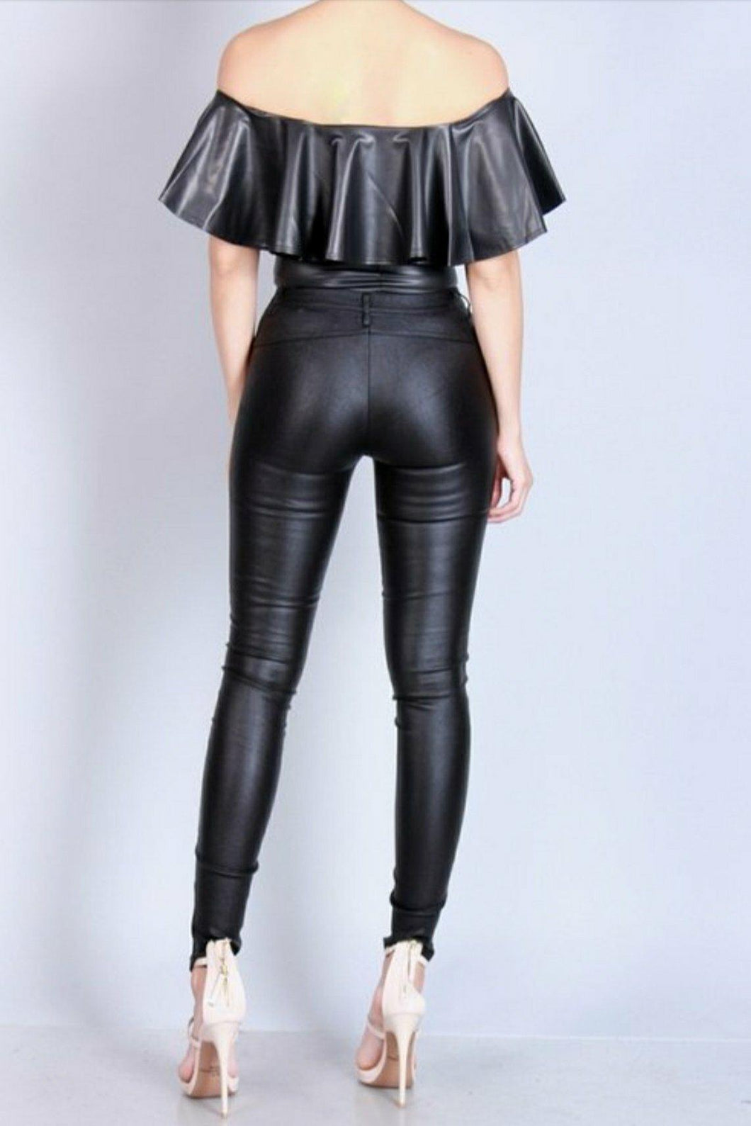 CRISS CROSS HEAVEN FAUX LEATHER PANTS – LadyTee Collection