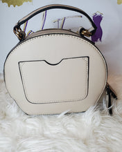 NY QUEEN HANDBAG (TAN)